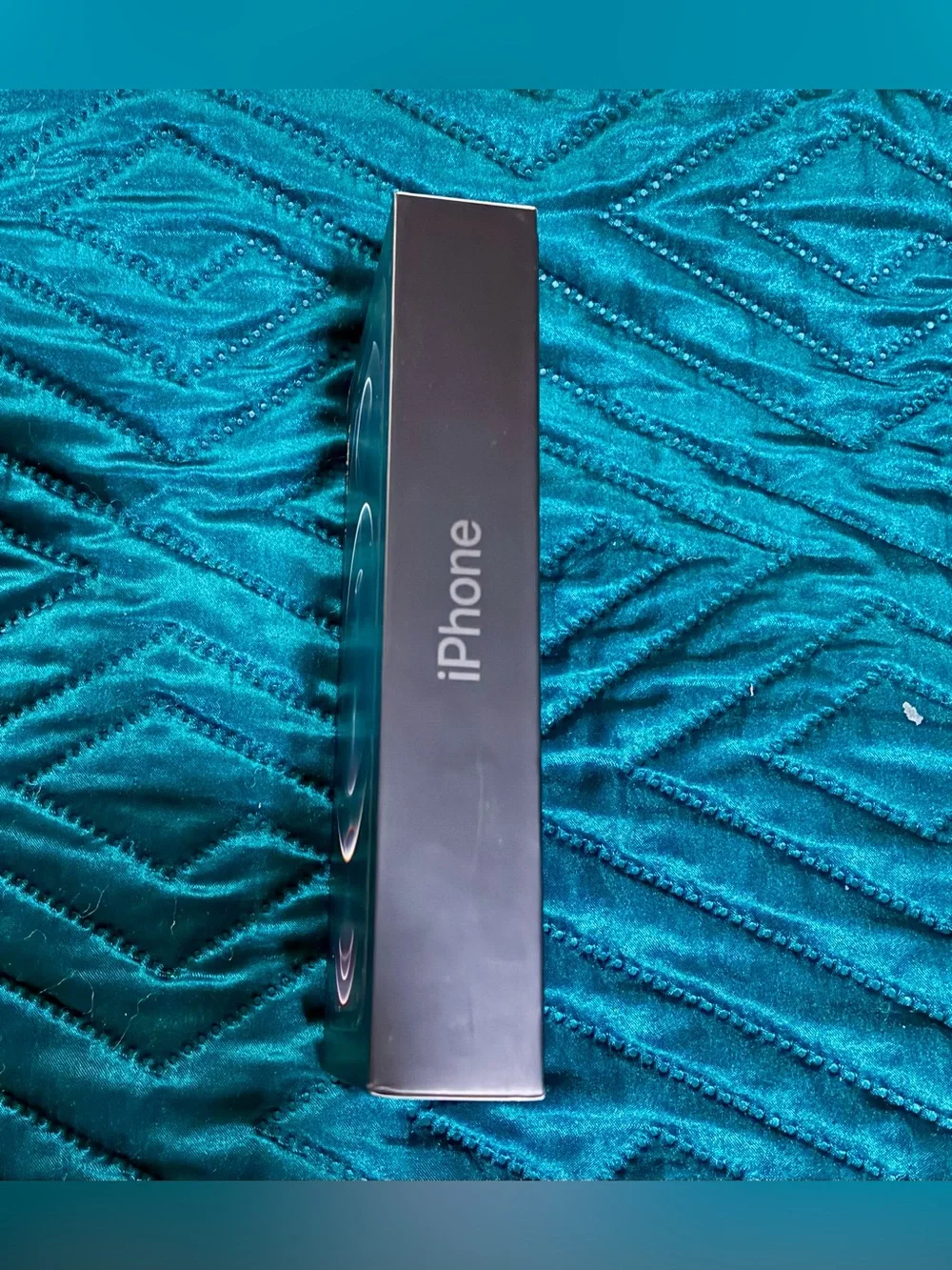 Apple official retail